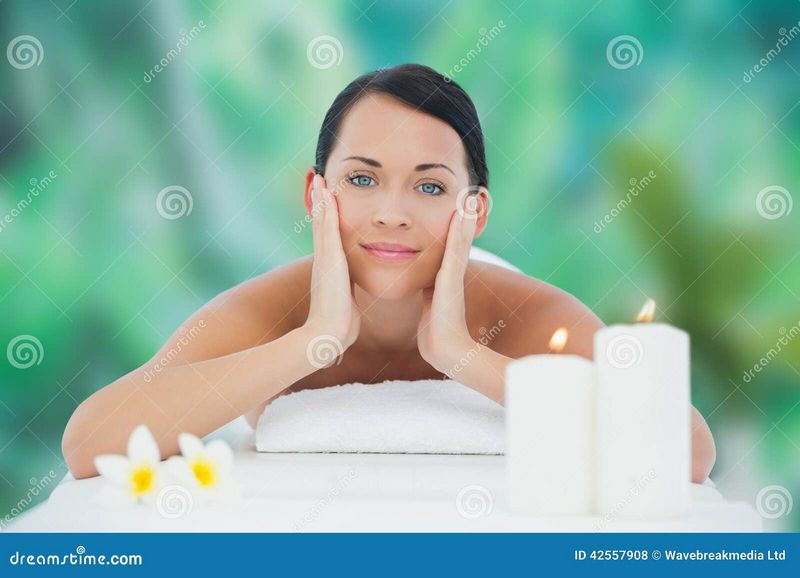 Lymphatic Drain Massage vs. Regular Massage: What's the Distinction?